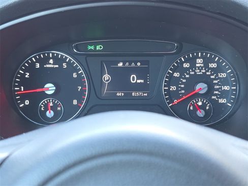 Used 2017 Kia Sorento LX image 25