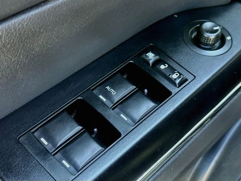 Used 2012 Jeep Patriot Limited AWD/4WD image 10