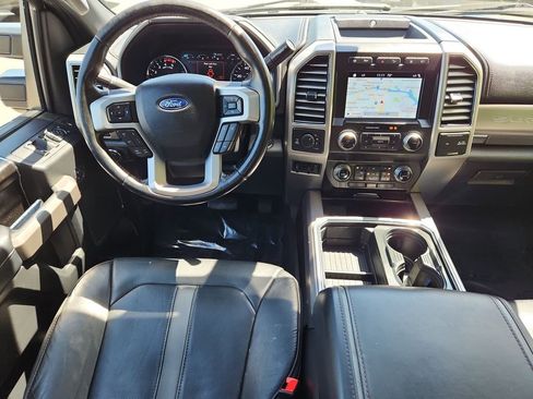 Used 2019 Ford F350 Platinum w/ Platinum Ultimate Package AWD/4WD image 4