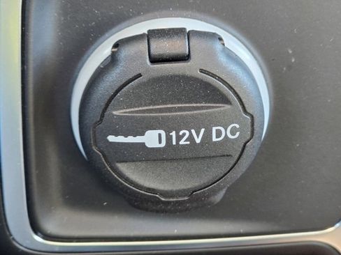 Used 2021 Jeep Gladiator Mojave AWD/4WD image 14