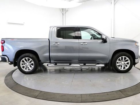 Used 2019 Chevrolet Silverado 1500 LTZ w/ LTZ Premium Package image 8
