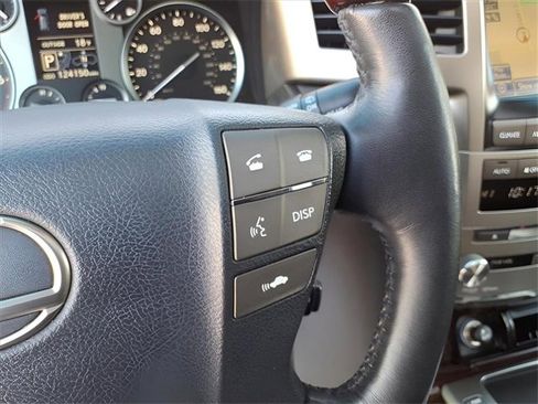 Used 2014 Lexus LX 570 4WD image 18