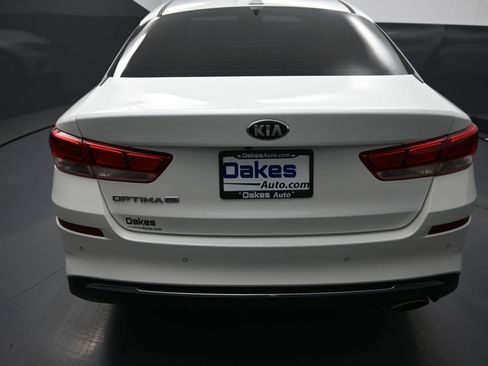 Certified 2020 Kia Optima LX FWD image 31