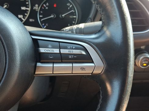 Used 2023 MAZDA MAZDA3 s FWD image 21