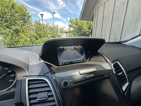 Used 2018 Acura RDX AWD w/ Technology Package image 13