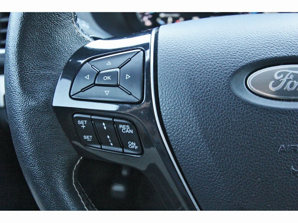 Used 2018 Ford Explorer Platinum AWD/4WD image 11