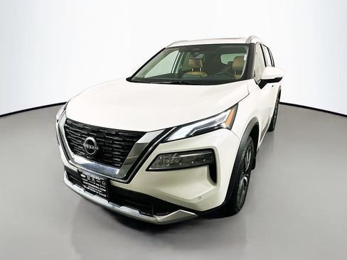 Certified 2023 Nissan Rogue Platinum w/ Platinum Premium Package AWD/4WD image 3