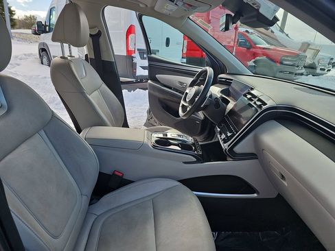 Used 2024 Hyundai Tucson Limited image 10