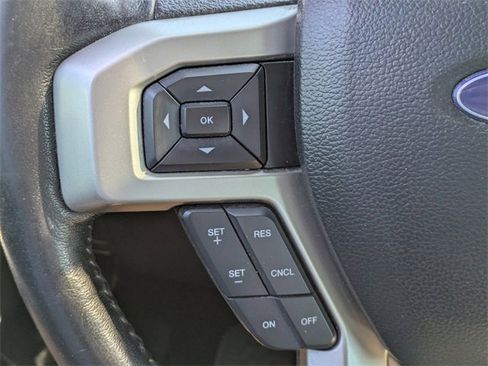 Used 2017 Ford F250 Lariat w/ Chrome Package image 23