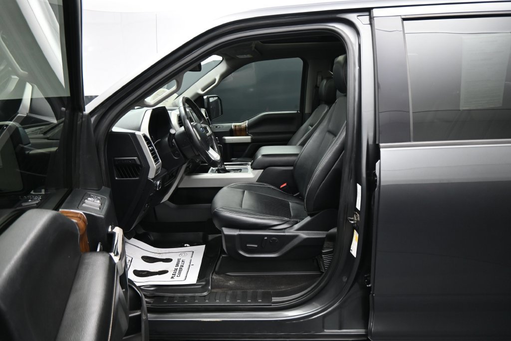 Used 2019 Ford F150 Lariat w/ Equipment Group 502A Luxury AWD/4WD image 11