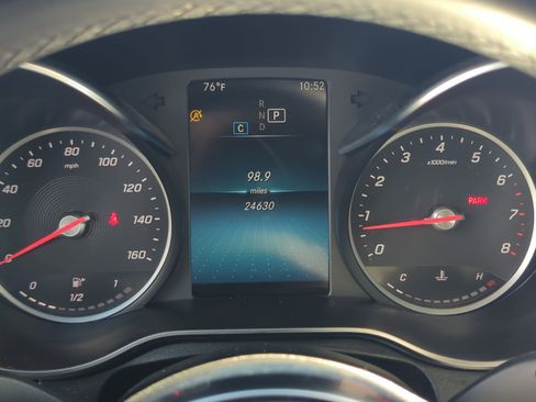 Used 2022 Mercedes-Benz GLC 300 image 21