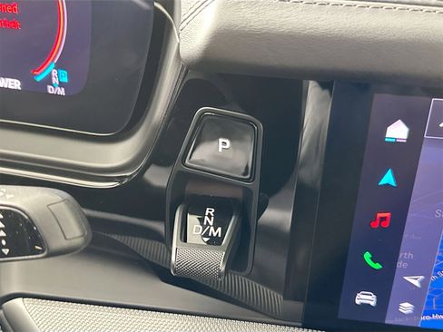 Certified 2025 Porsche Cayenne S image 34