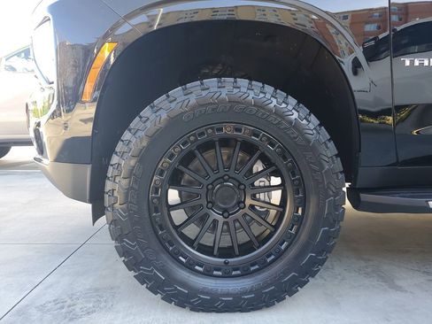 New 2026 Chevrolet Tahoe LS AWD/4WD image 6