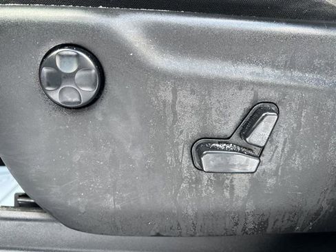 Used 2016 Jeep Grand Cherokee Laredo w/ Quick Order Package 23E image 18