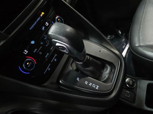 Used 2019 Ford Transit Connect XL FWD image 31