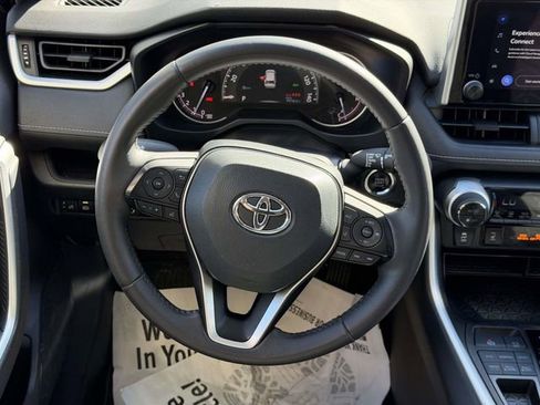 Used 2023 Toyota RAV4 XLE w/ XLE Grade Weather Package AWD/4WD image 15