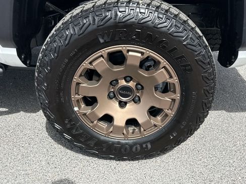 New 2026 Toyota Tacoma 4x4 Double Cab Hybrid w/ Tow Tech Package image 6