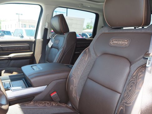 New 2025 RAM 1500 Limited image 13