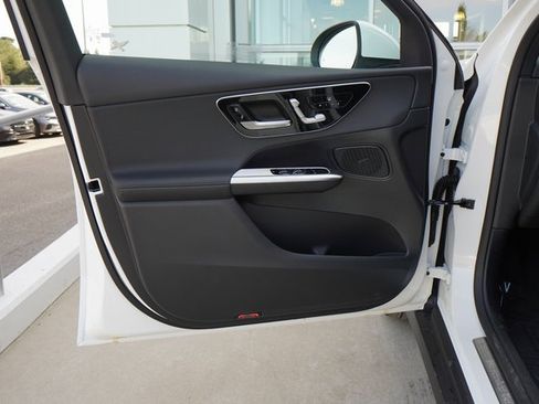 New 2026 Mercedes-Benz GLC 300 image 15