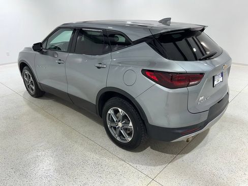 Used 2023 Chevrolet Blazer LT AWD/4WD image 3