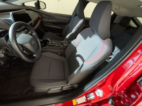 Used 2026 Toyota Prius Plug-In Hybrid FWD image 11
