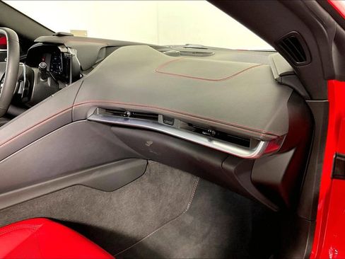 Used 2024 Chevrolet Corvette Stingray Convertible w/ 1LT RWD image 21