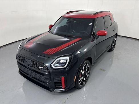 Used 2025 MINI Cooper Countryman John Cooper Works image 24