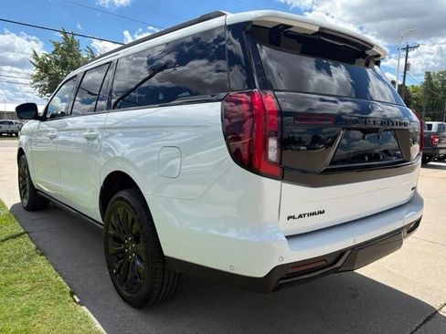 Used 2025 Ford Expedition Max Platinum w/ Stealth Appearance Package AWD/4WD image 2