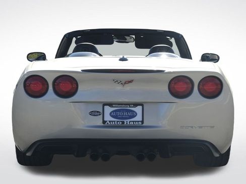 Used 2005 Chevrolet Corvette Convertible w/ Preferred Equipment Group image 5