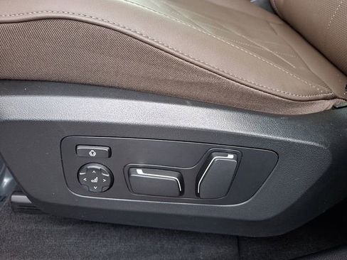 Certified 2025 BMW X3 xDrive30i image 14