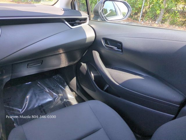 Used 2024 Toyota Corolla LE FWD image 17