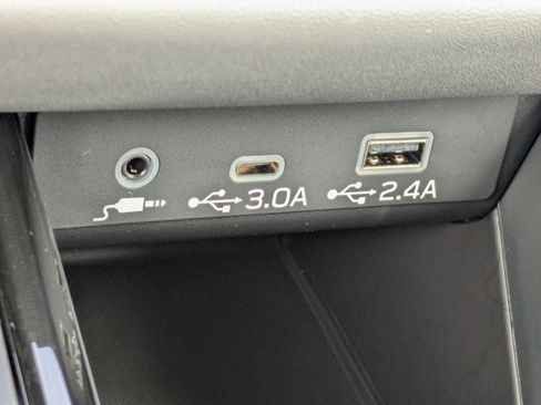 Used 2025 Subaru Legacy Premium image 20