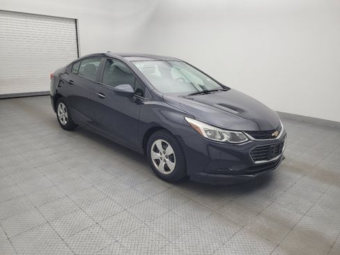 Used 2016 Chevrolet Cruze LS FWD image 11