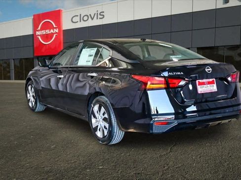 New 2025 Nissan Altima 2.5 S image 6