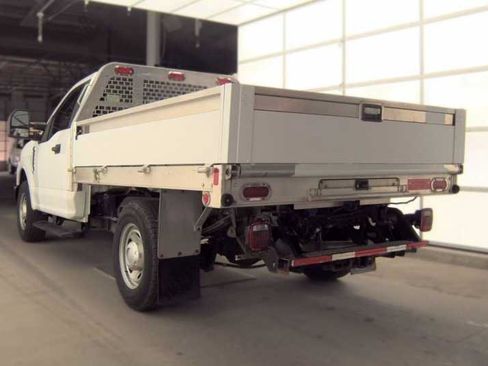 Used 2019 Ford F250 XL RWD image 3