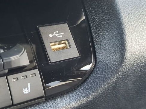 Used 2025 Toyota Tundra SR5 w/ SR5 Premium Package image 21