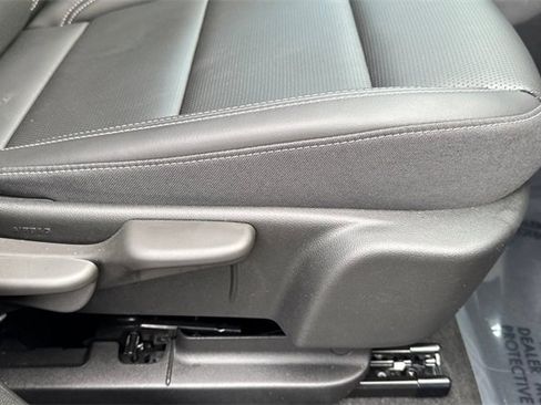 Used 2024 Buick Envision Preferred image 23