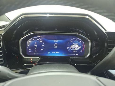 New 2026 Chevrolet Silverado 2500 High Country w/ High Country Premium Package AWD/4WD image 28