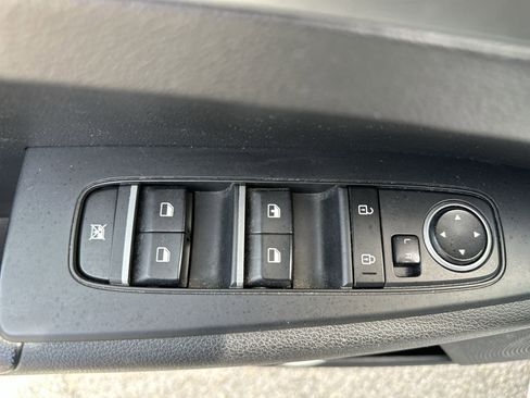 Used 2021 Kia Forte LXS FWD image 15