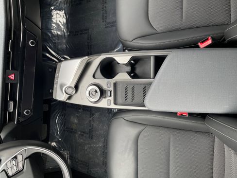 Used 2024 Kia EV6 Light image 27