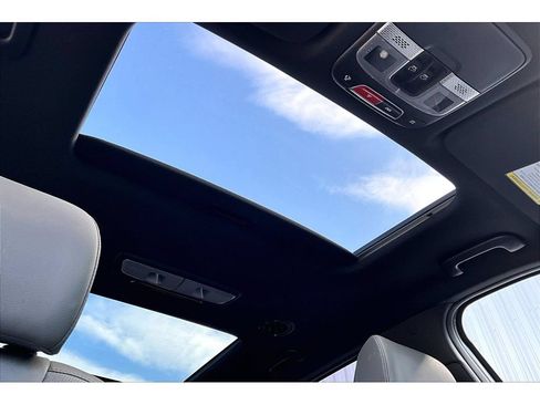 Used 2024 Kia Telluride SX X-Line AWD/4WD image 22