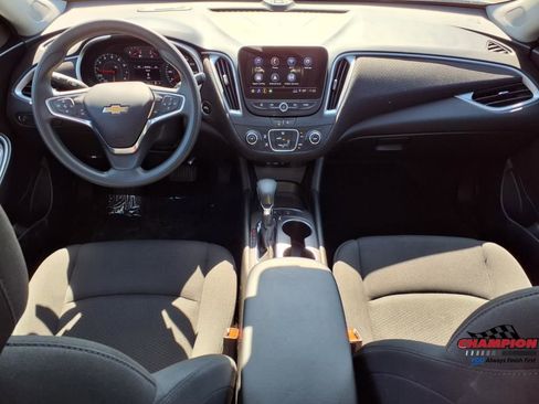 Used 2025 Chevrolet Malibu LS w/ Driver Confidence Package image 14