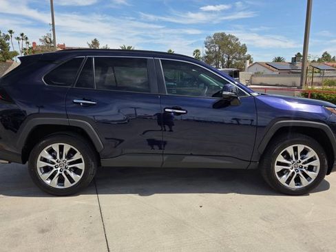 Used 2025 Toyota RAV4 Limited w/ Advanced Technology Package FWD image 4