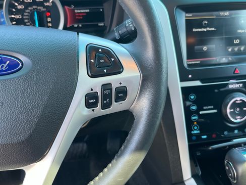 Used 2015 Ford Explorer Limited w/ Equipment Group 302A AWD/4WD image 19