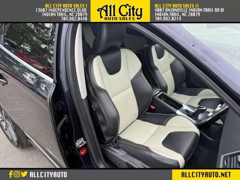 Used 2017 Volvo XC60 T6 Dynamic w/ Preferred Option Package AWD/4WD image 20
