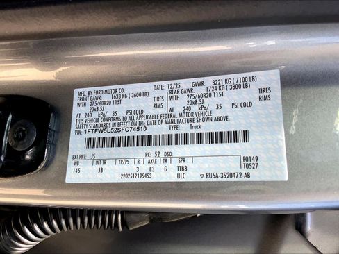Used 2025 Ford F150 Lariat w/ Equipment Group 501A Mid AWD/4WD image 33