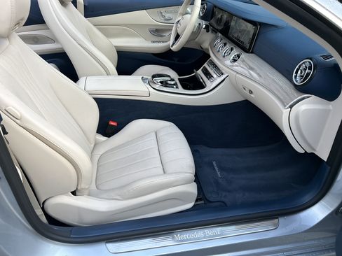 Used 2023 Mercedes-Benz E 450 Cabriolet image 55