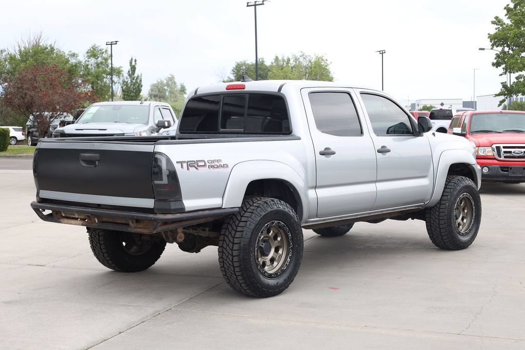 Used 2015 Toyota Tacoma 4x4 Double Cab w/ TRD Off-Road Package image 6