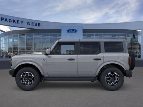 New 2026 Ford Bronco Outer Banks AWD/4WD image 4
