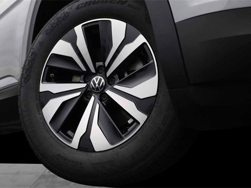 New 2026 Volkswagen Atlas SE image 3